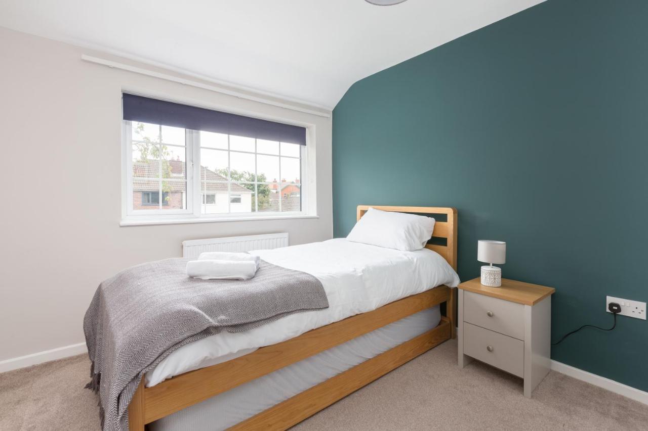 Charles Alexander Short Stay - Moorway House Poulton-le-Fylde Exteriér fotografie