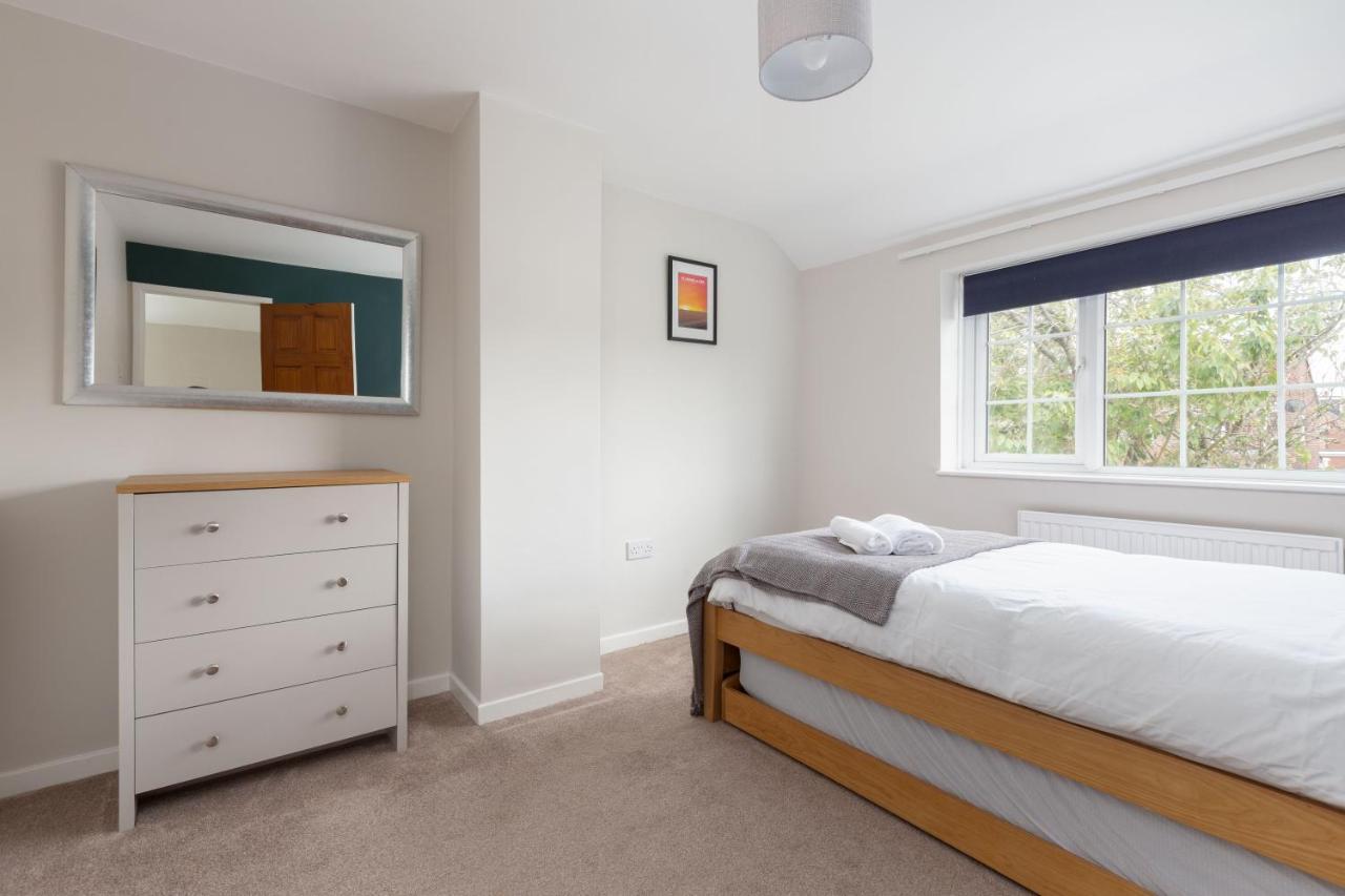 Charles Alexander Short Stay - Moorway House Poulton-le-Fylde Exteriér fotografie
